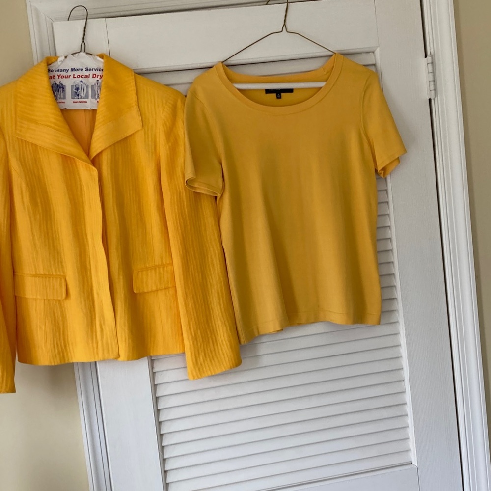 Women’s Blazer & Top
